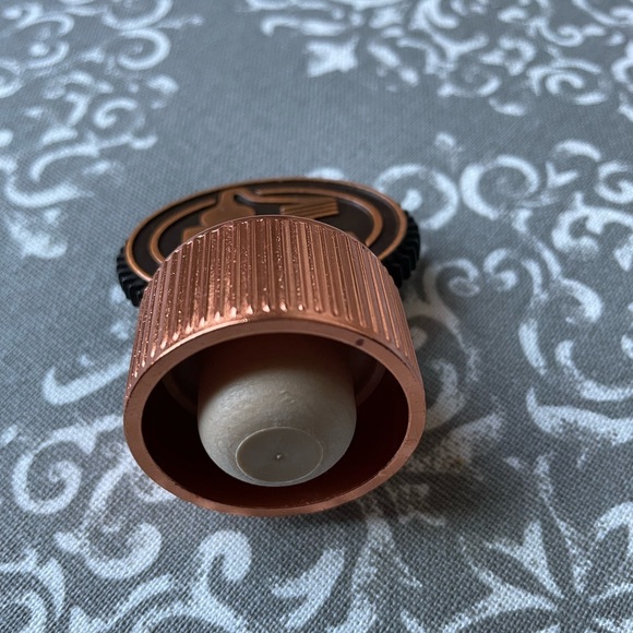 Tito’s 25th Anniversary Bottle Stopper New in box - Picture 3 of 5